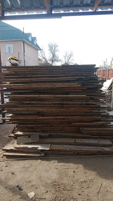 Продам фанеры  на черный потолок