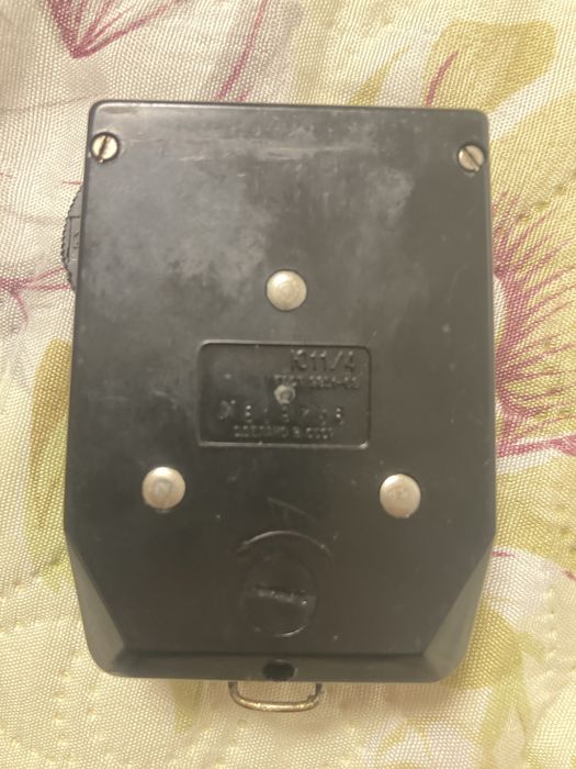 Фотоэкспонометр «Ленинград 4 Ю11/4»