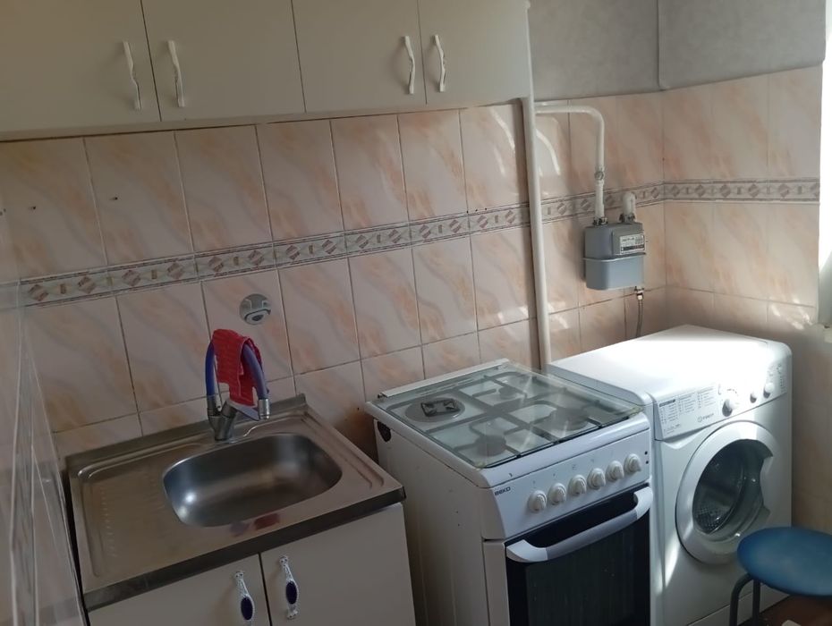 Сдается 3 х ком квартира