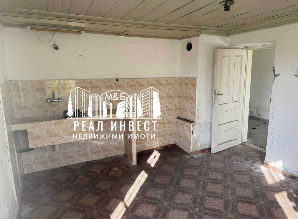 Продавам къща в Бодрово