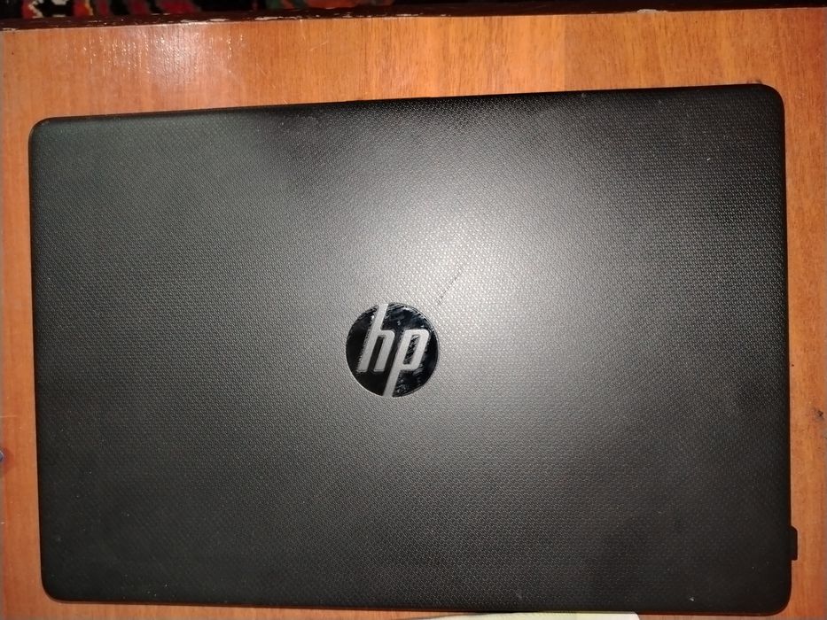 Hp noutbok core 5  8/256
