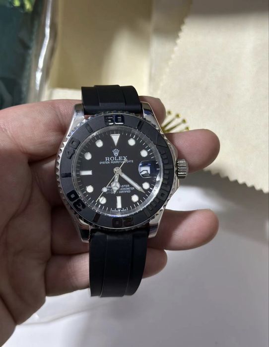 Ceas automatic barbatesc