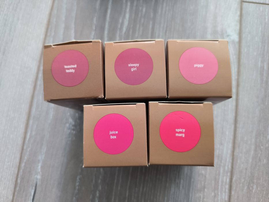 Summer Fridays, Rhode blush, Fenty gloss bomb, Elf Lip balm