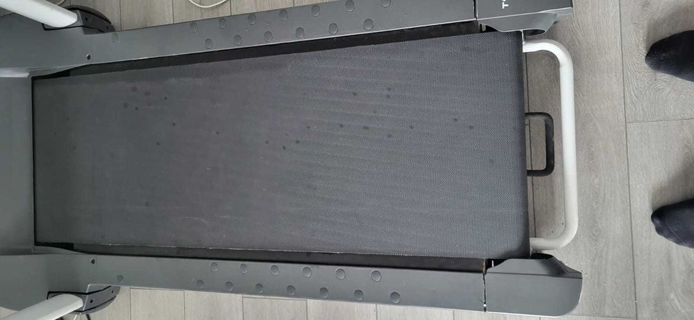 Продаю беговую дорожку Reebok T 4.2