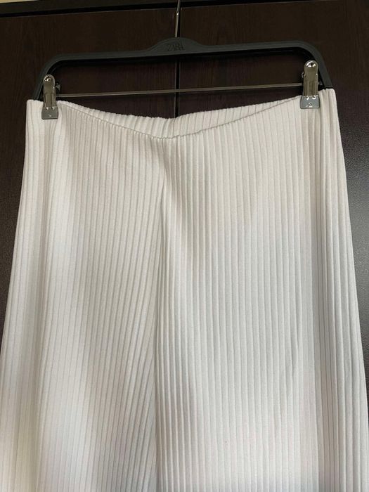 Дамски бял панталон Zara