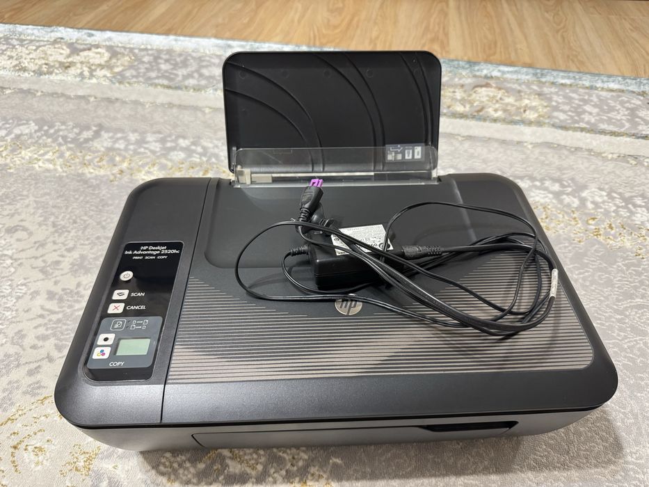Продажа Принтер HP Deksjet 2520