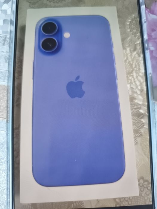 Vând iPhone 16 128gb
