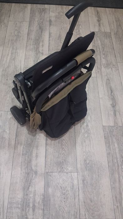 Продам коляску. .