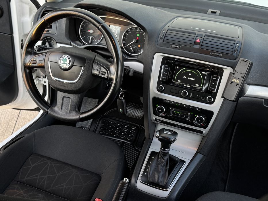 Skoda Octavia 2 Facelift 2.0 TDi ‘Familly’ DSG