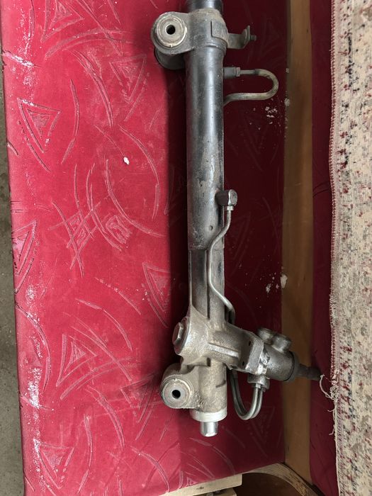 Продам рулевую рейку