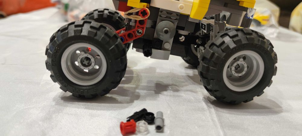 Продавам Лего Криейтър / Lego Creator 2 Къщи, aвтомобили, мотори