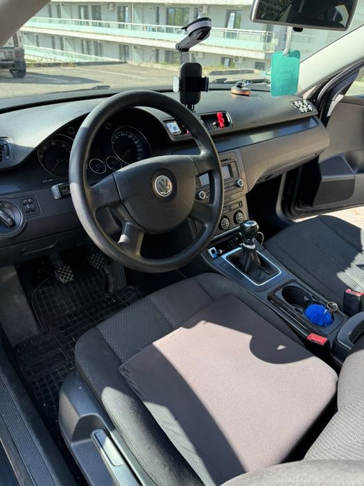 Vând Volkswagen Passat B6 1.6 MPI – 2006