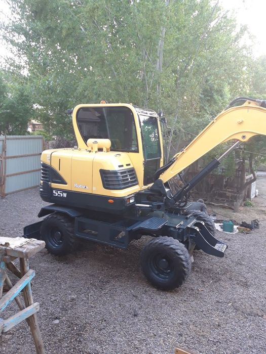 HYUNDAI ekskavator 55  2011yil