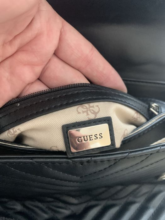 ДамскаЧанта Guess