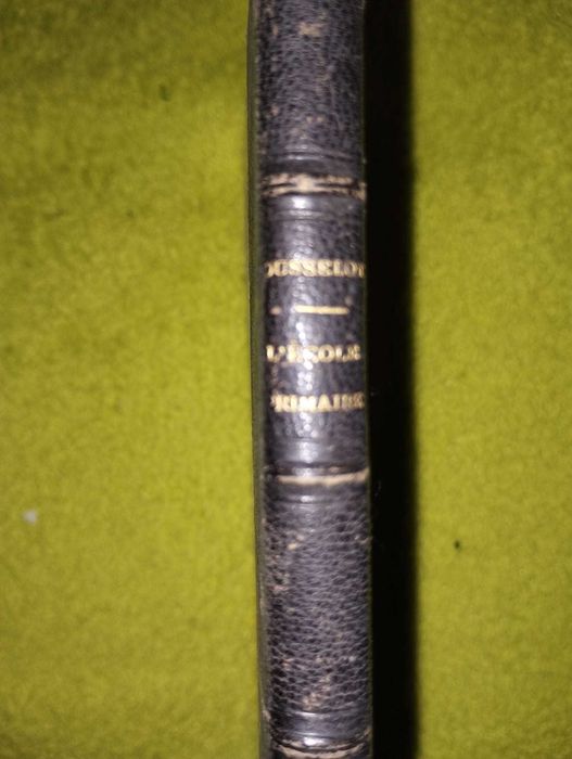 L'École primaire използвана френска книга