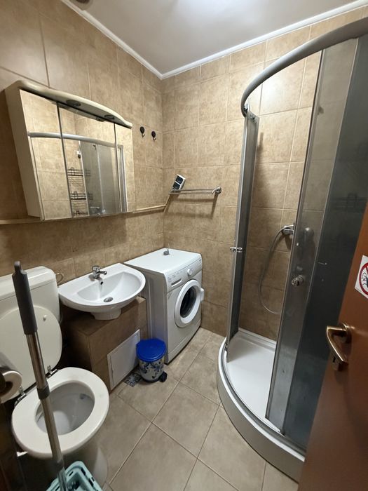 Inchiriezi apartament lux