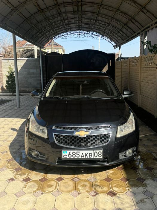 Продам chevrolet cruze 2010 г. в.