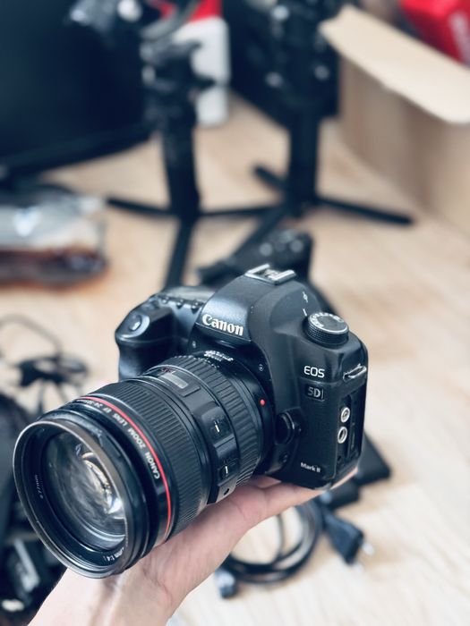 Canon EOS 5D фотоаппараты
