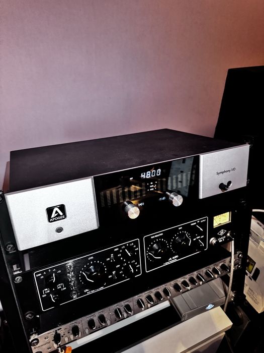 Apogee Symphony I/O MK1 2x6 pe usb2.