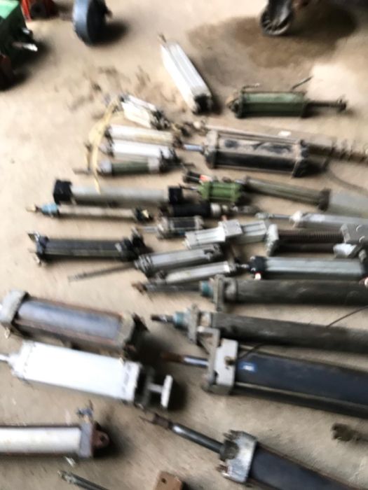 Cilindrii Pneumatici