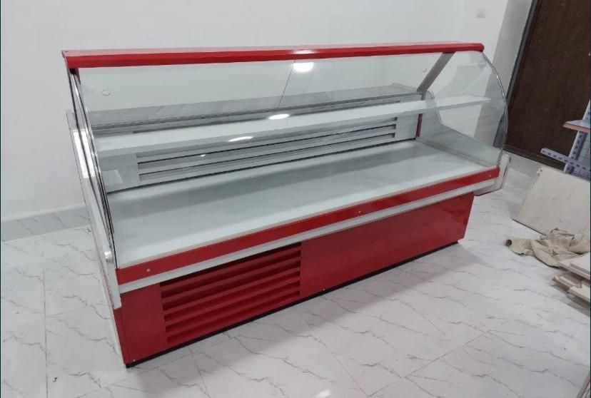 витрина холодильник