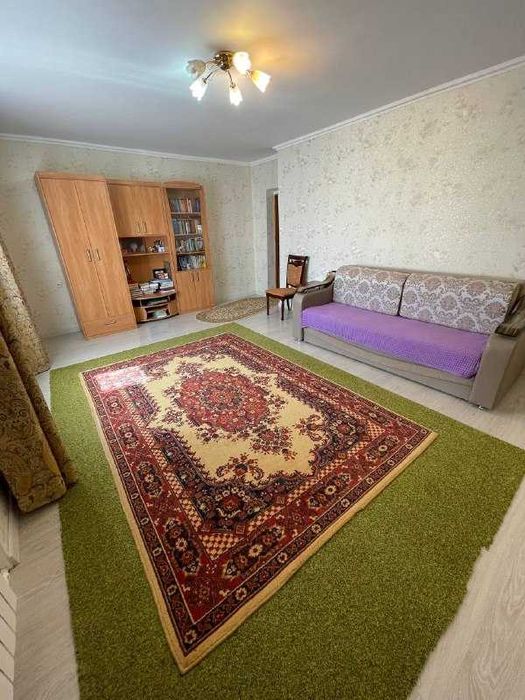 Продам 2-х этажный дом, район Келешек.