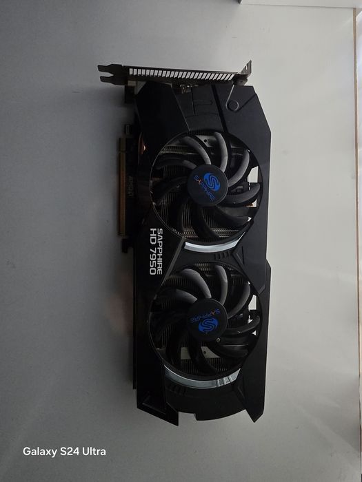 Видео карта Sapphire Radeon HD 7950 OC Edition