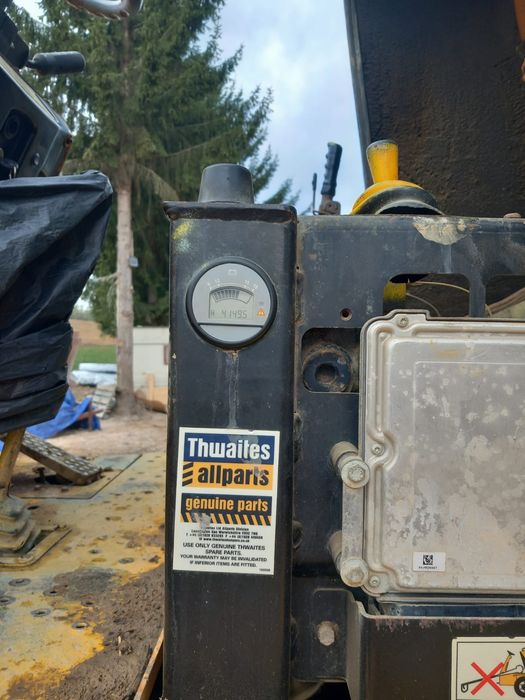 Dumper Thwaites 9 tone