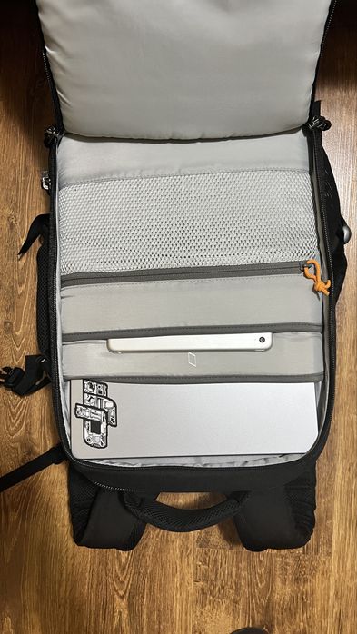 Rucsac foto/video Lowepro Pro Runner BP-350 AW II