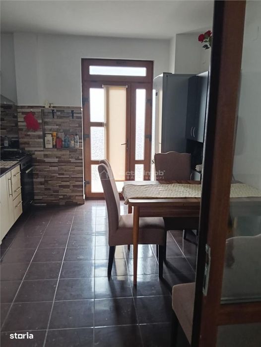 Inchiriez casa cu 4 camere-Bragadiru-zona Anaf-Partial Mobilata-Teren