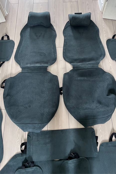 Продам чехлы в машину