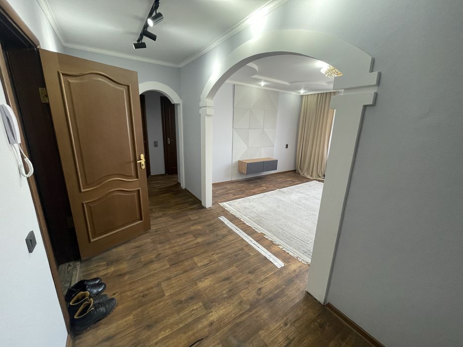 Продам 2-комнатную квартиру