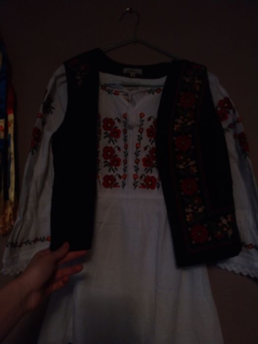 Costum popular,oltenesc