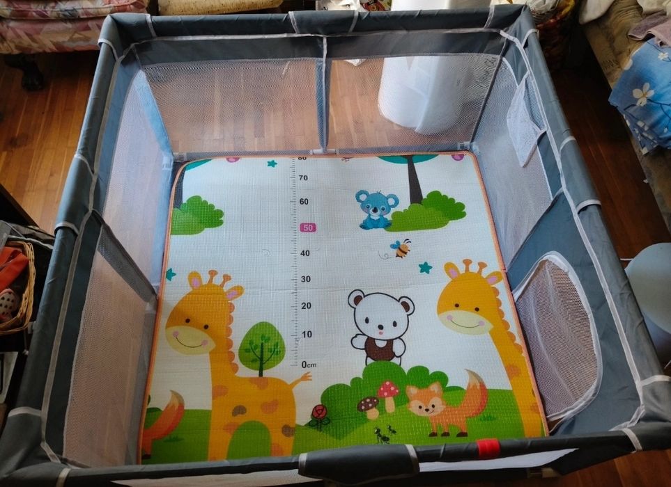 Țarc de joacă pentru copii