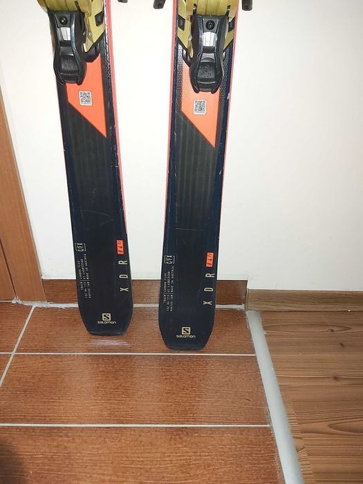 Ски Salomon XDR 84 TI, 186 см и щеки 130 см.
