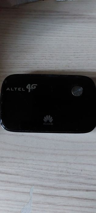 Продам интернет роутер Алтел