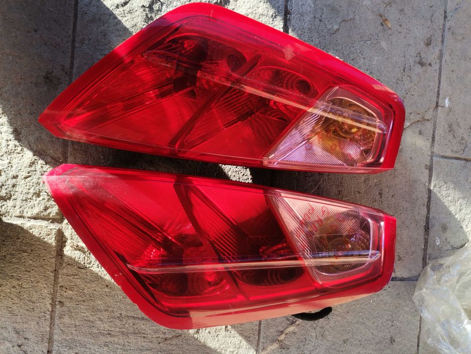 Ляв и Десен Стоп за Фият Гранде Пунто/Fiat Grande Punto 2006--2012