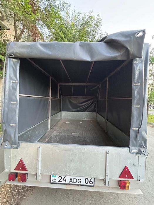 Прицеп легковой