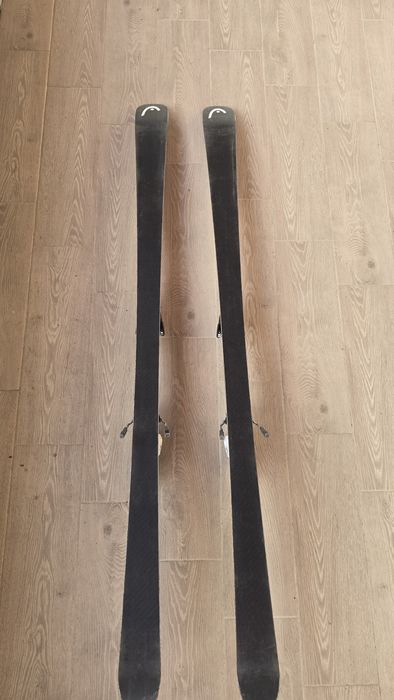 Schiuri HEAD Worldcup cu legături 165 cm