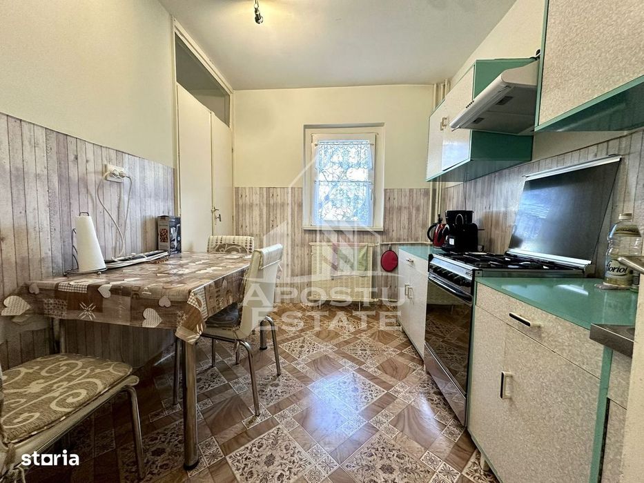 Apartament cu 3 camere, etajul 2, zona Girocului, Timisoara