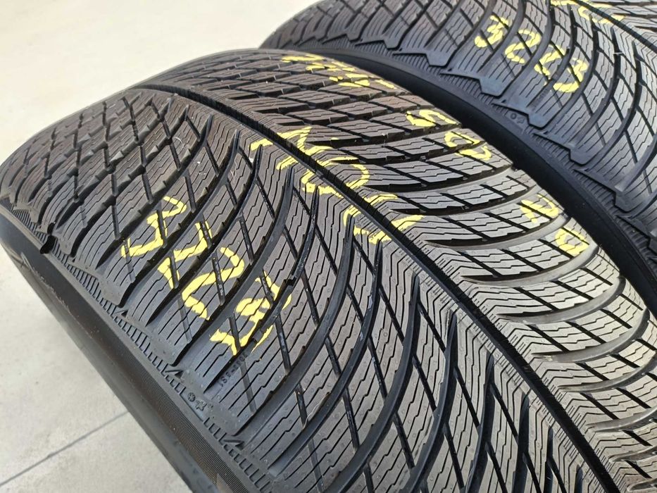 Doua anvelope noi de iarna 275 50 20 michelin pilot alpin 5 suv MO