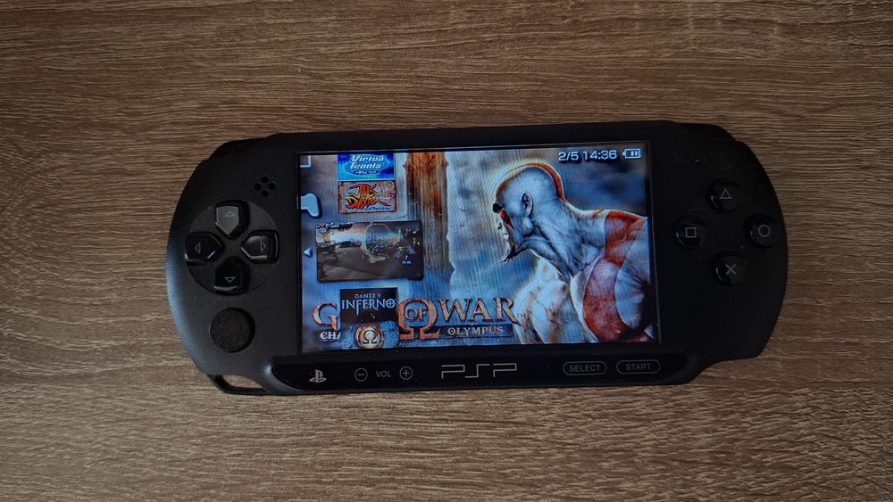 Psp E1004 street modat