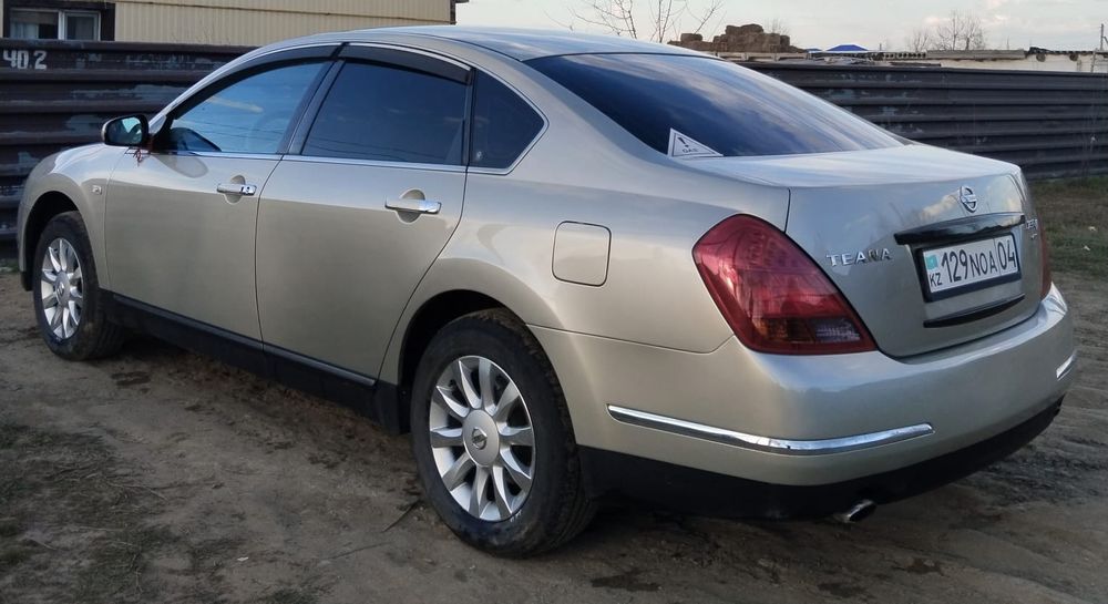 В продаже нисан тиана31