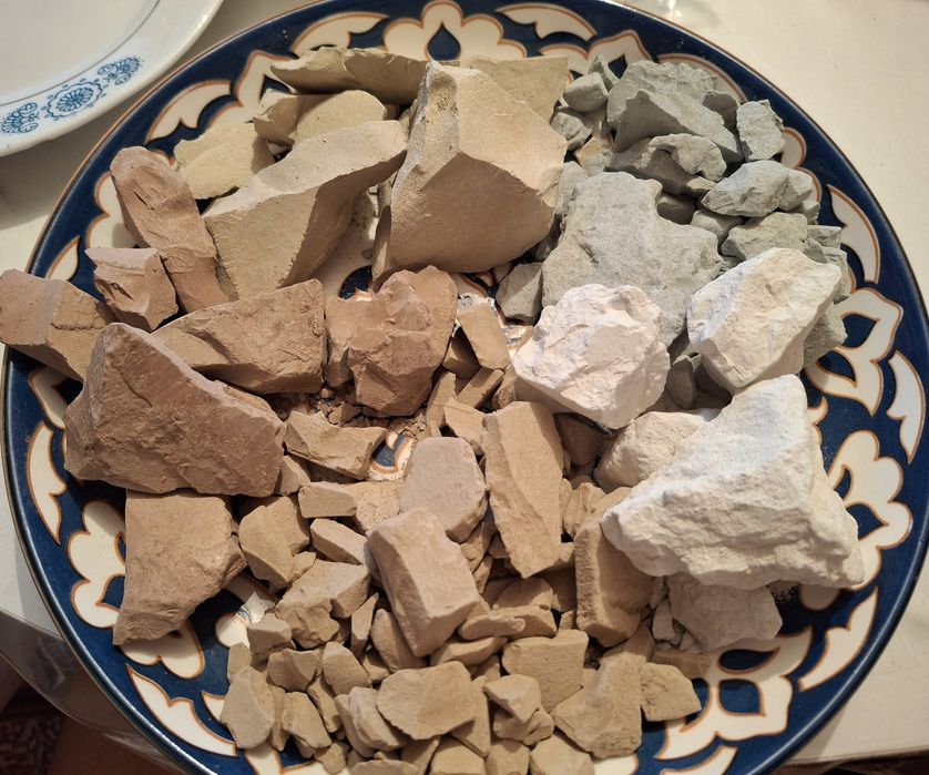 продам глину дешево