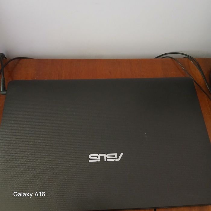 Ноутбук ASUS - K53TK