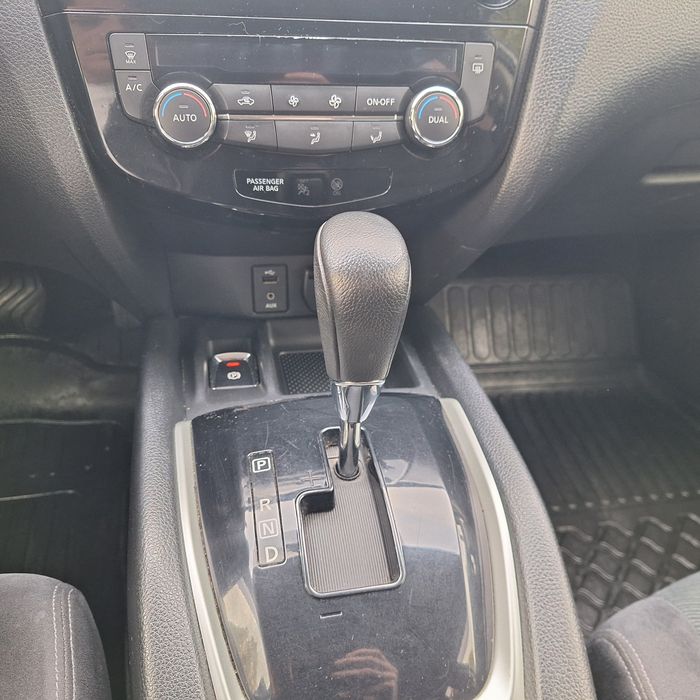 Nissan X-Trail 2015 diesel, 8.900 € — imagine 5