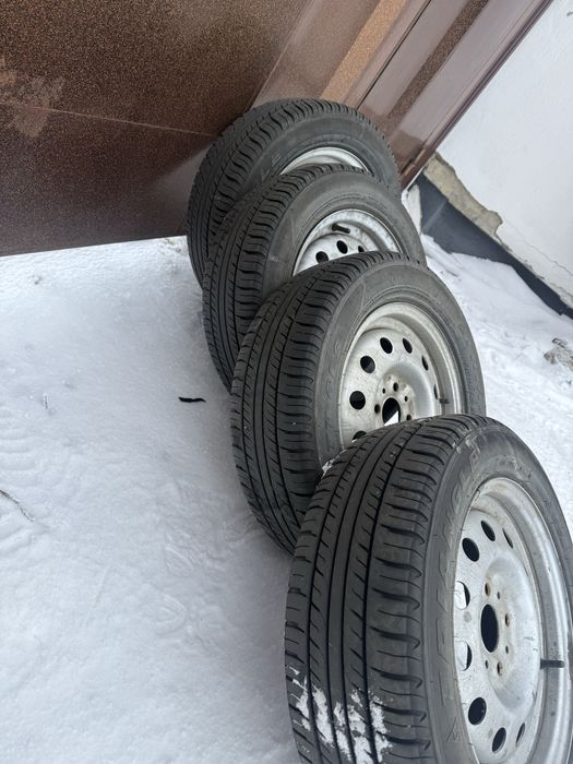 Резина с дисками размер 185/60/14 TRIANGLE