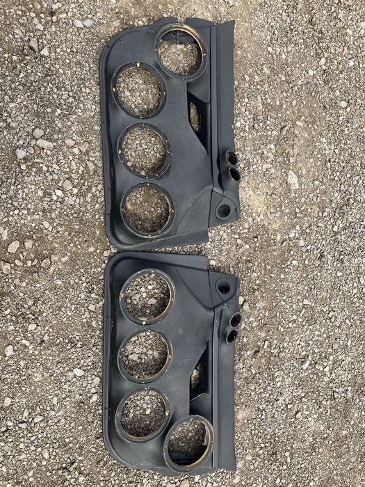 Продам Дверные карты E39