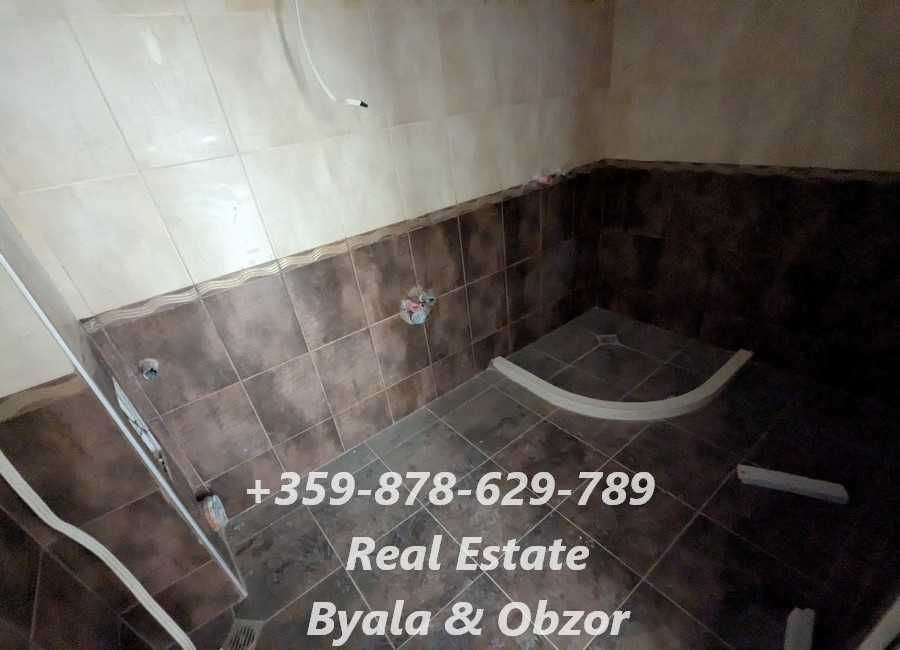 Нов двустаен апартамент с морска гледка в гр.Бяла