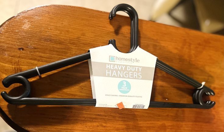 Вешалки для одежды